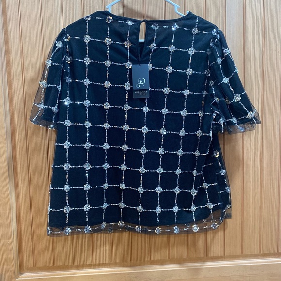 NWT Elegant Silk and Beaded Top. - Picture 8 of 8